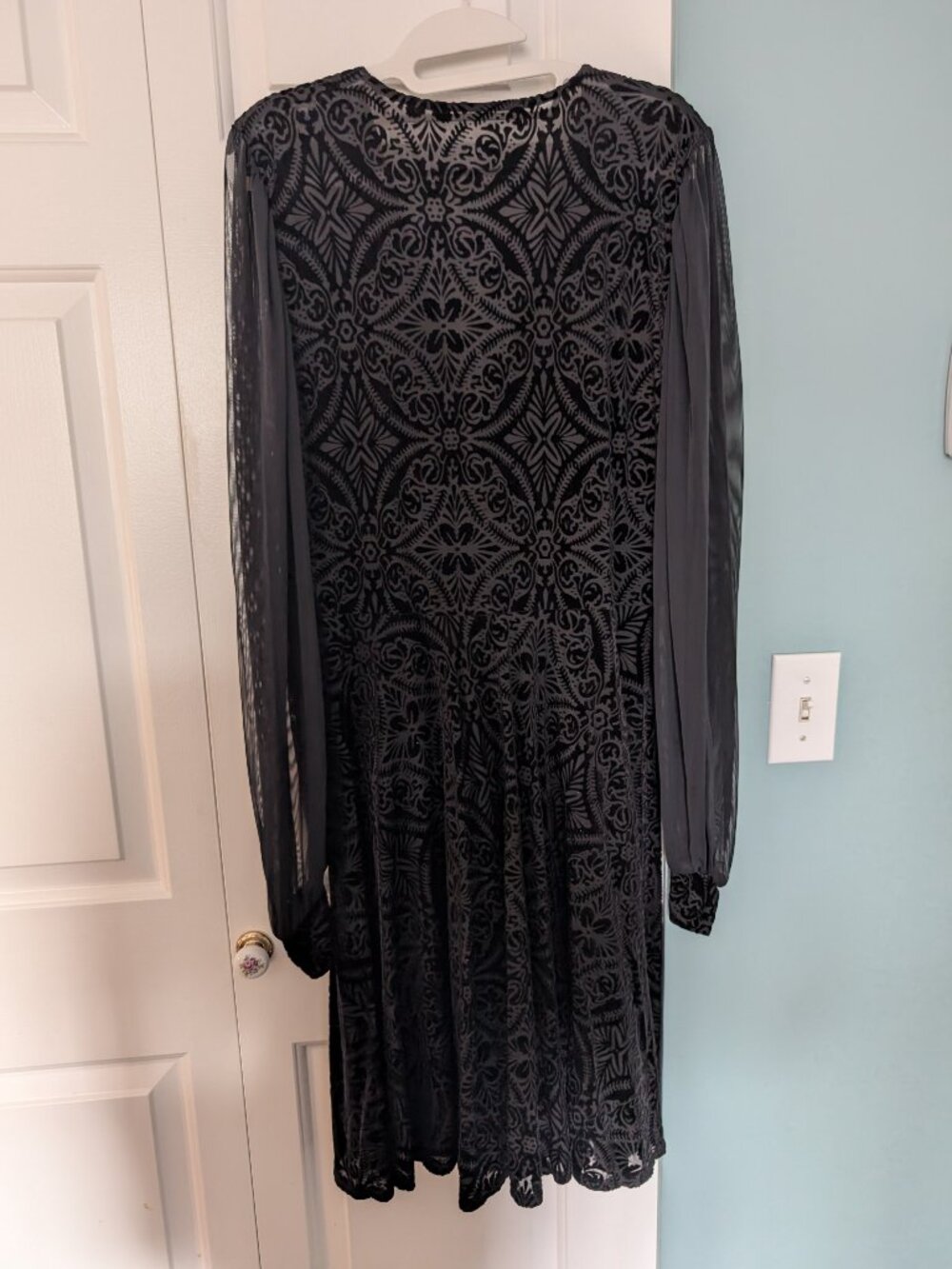Black Milk burned velvet dress - Picture 4 of 5